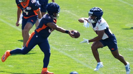 Denver Broncos offense off to rough start in training camp, Russell Wilson struggling