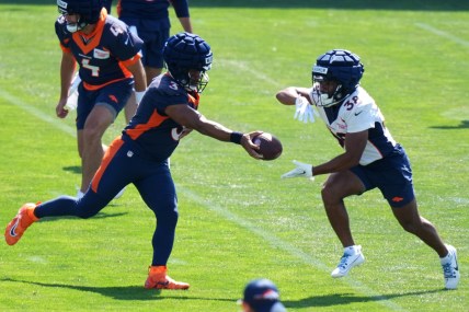 Denver Broncos offense off to rough start in training camp, Russell Wilson struggling