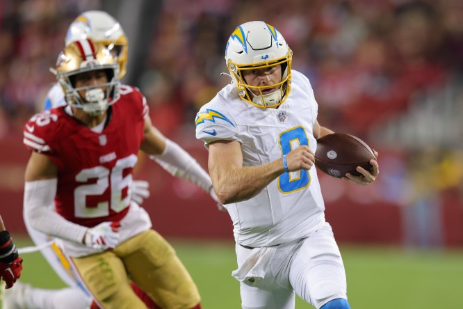 Los Angeles Chargers surprisingly waive rookie QB Max Duggan