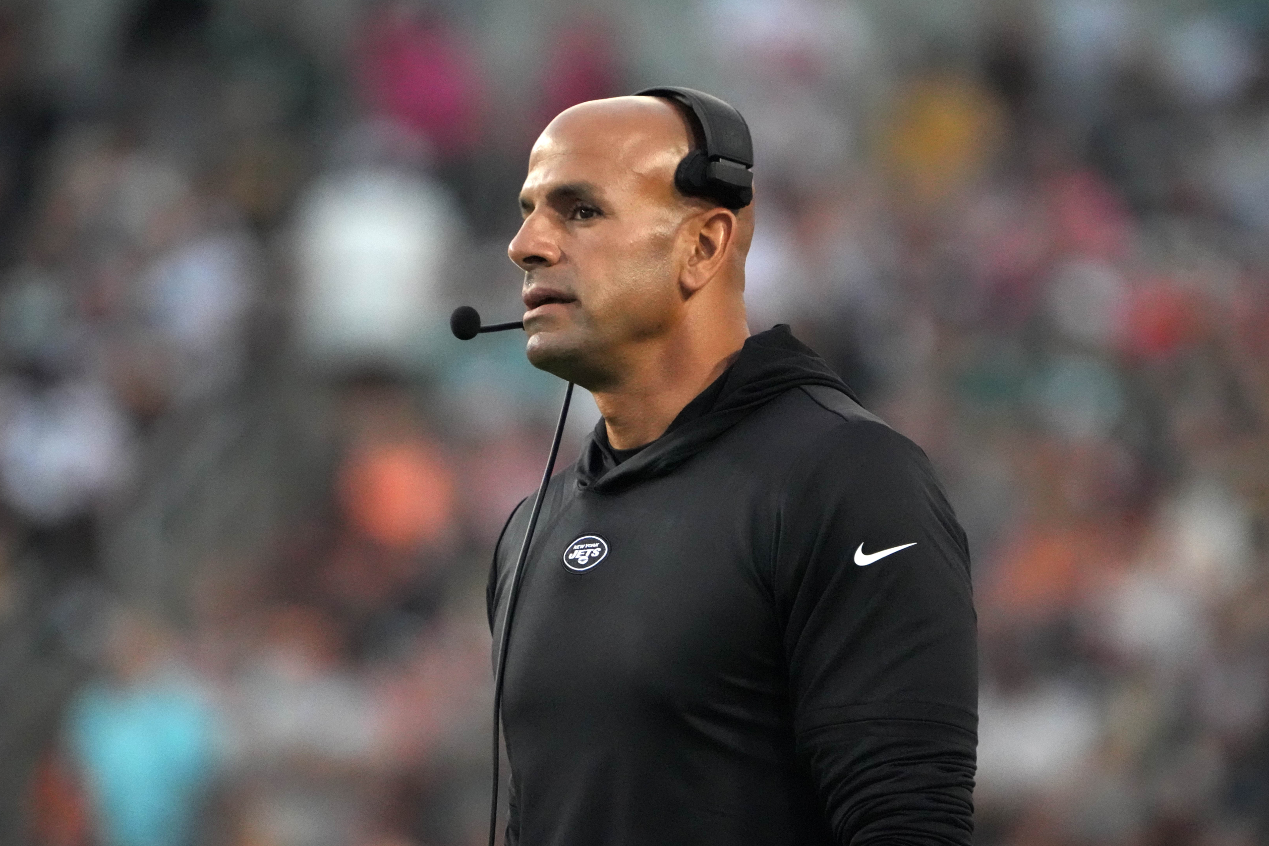 Jets' Robert Saleh responds after Mekhi Becton criticizes coaching