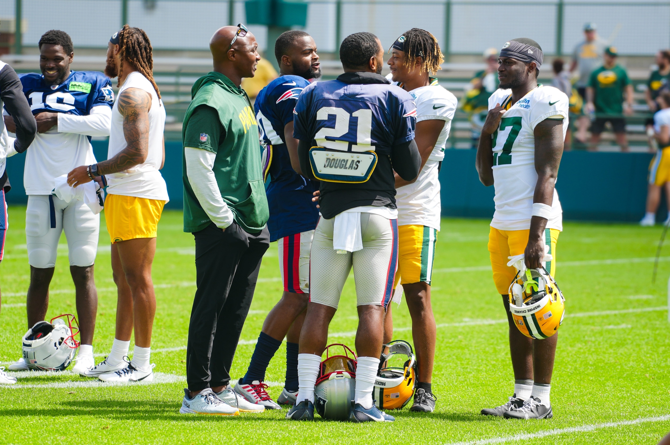 Best photos from Packers-Patriots pregame warmups