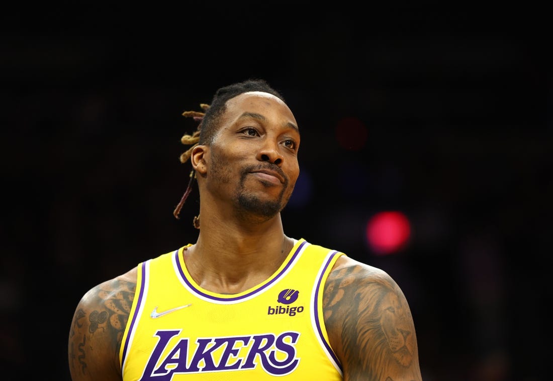 Apr 5, 2022; Phoenix, Arizona, USA; Los Angeles Lakers center Dwight Howard (39) against the Phoenix Suns at Footprint Center. Mandatory Credit: Mark J. Rebilas-USA TODAY Sports