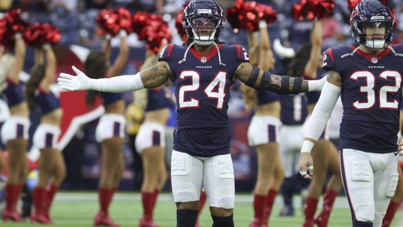 Oct 30, 2022; Houston, Texas, USA; Houston Texans cornerback Derek Stingley Jr. (24) on the field before the game against the Tennessee Titans at NRG Stadium. Mandatory Credit: Troy Taormina-USA TODAY Sports