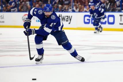 Apr 29, 2023; Tampa, Florida, USA; Tampa Bay Lightning left wing Alex Killorn (17) controls the puck against the Toronto Maple Leafs in the first period during game six of the first round of the 2023 Stanley Cup Playoffs at Amalie Arena. Mandatory Credit: Nathan Ray Seebeck-USA TODAY Sports