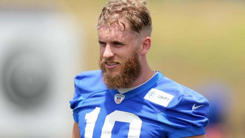 Jun 14, 2023; Thousand Oaks, CA, USA; Los Angeles Rams receiver Cooper Kupp (10) during minicamp at Cal Lutheran University. Mandatory Credit: Kirby Lee-USA TODAY Sports