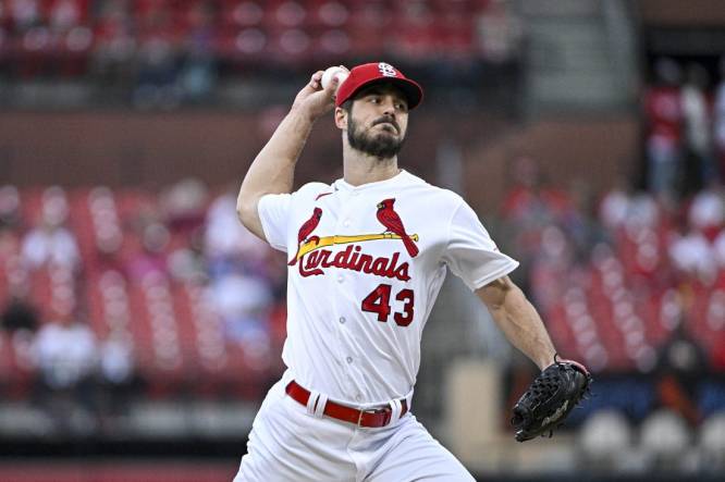 Aug 15, 2023; St. Louis, Missouri, USA;  St. Louis Cardinals starting pitcher Dakota Hudson (43) pitches against the Oakland Athletics during the first inning at Busch Stadium. Mandatory Credit: Jeff Curry-USA TODAY Sports