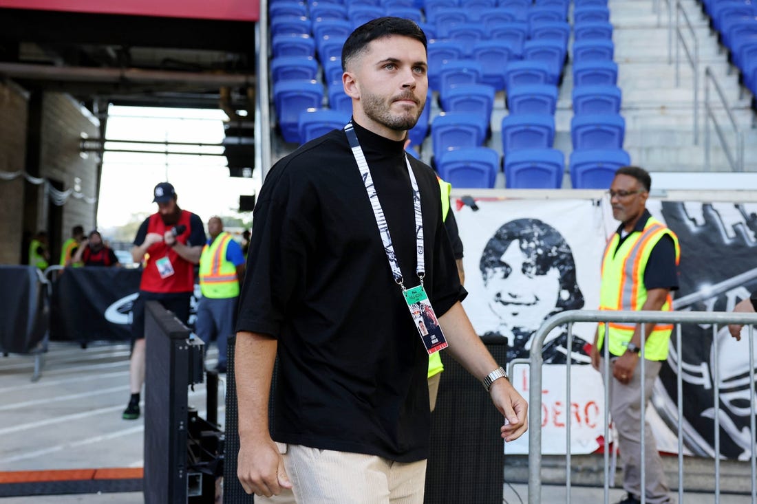 Aug 26, 2023; Harrison, New Jersey, USA; New York Red Bulls midfielder Lewis Morgan (10) arrives before the game against Inter Miami CF at Red Bull Arena. Mandatory Credit: Vincent Carchietta-USA TODAY Sports