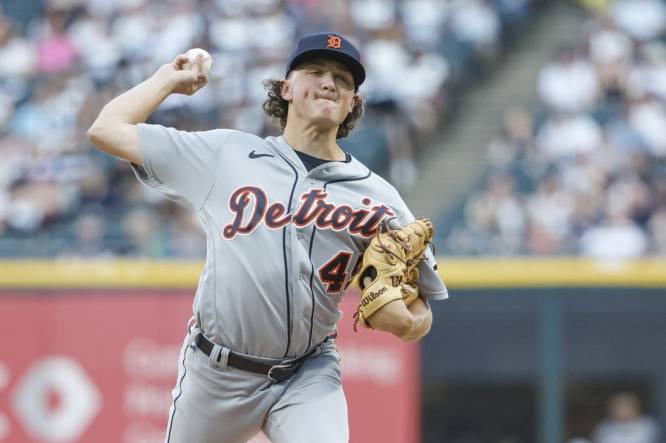 Sep 2, 2023; Chicago, Illinois, USA; Detroit Tigers starting pitcher Reese Olson (45) delivers a pitch against the Chicago White Sox during the first inning at Guaranteed Rate Field. Mandatory Credit: Kamil Krzaczynski-USA TODAY Sports