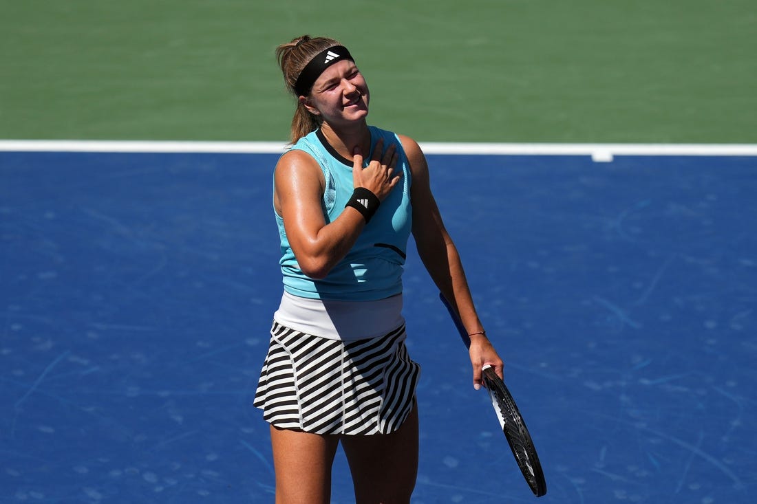 Karolína Muchová a Sorana Cirsteaová postoupily do čtvrtfinále US Open