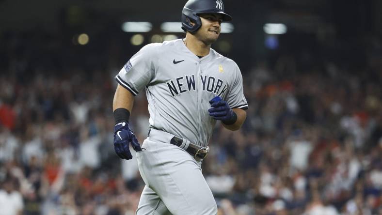 Sep 3, 2023; Houston, Texas, USA; New York Yankees center fielder Jasson Dominguez (89) runs to first after hitting a home run during the sixth inning against the Houston Astros at Minute Maid Park. Mandatory Credit: Troy Taormina-USA TODAY Sports