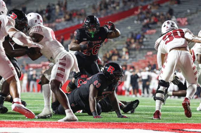 Sep 9, 2023; Piscataway, New Jersey, USA; Rutgers Scarlet Knights running back Al-Shadee Salaam (26) scores a rushing touchdown during the second half against the Temple Owls at SHI Stadium. Mandatory Credit: Vincent Carchietta-USA TODAY Sports