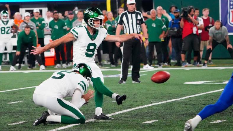 Sep 11, 2023; East Rutherford, New Jersey, USA; New York Jets place kicker Greg Zuerlein (9) kicks a field goal in the fourth quarter against the Buffalo Bills at MetLife Stadium. Mandatory Credit: Robert Deutsch-USA TODAY Sports