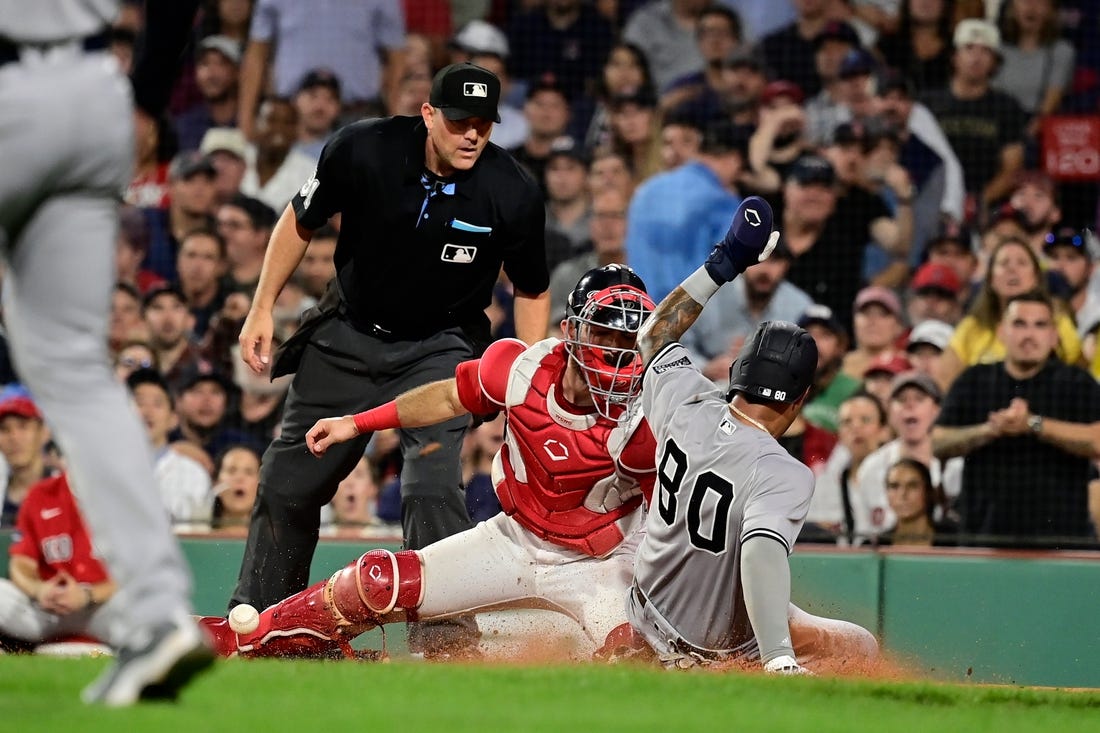 Red Sox hold off Yankees 6-5 in 10 for 3-game sweep in Bronx - The San  Diego Union-Tribune