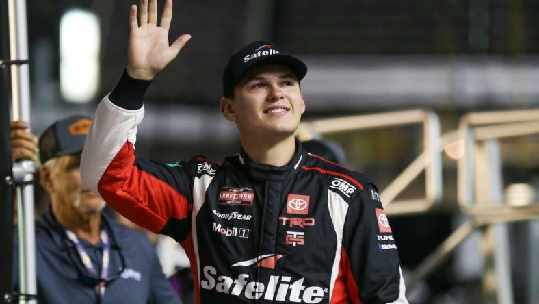 Sep 14, 2023; Bristol, Tennessee, USA; NASCAR Truck Series driver Corey Heim (11)during driver introductions for the NASCAR Craftsman Truck Series race at Bristol Motor Speedway. Mandatory Credit: Randy Sartin-USA TODAY Sports