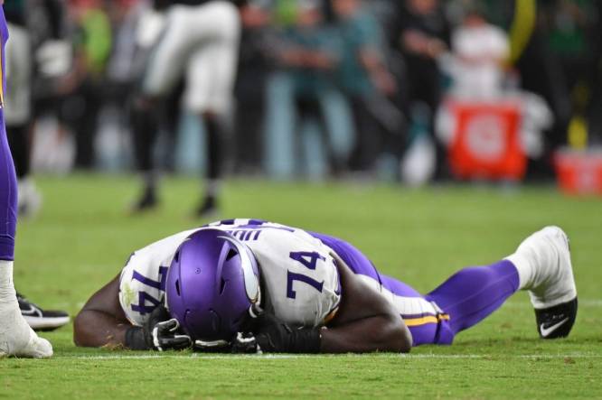 Sep 14, 2023; Philadelphia, Pennsylvania, USA;Minnesota Vikings offensive tackle Olisaemeka Udoh (74) is injured against the Philadelphia Eagles during the third quarter at Lincoln Financial Field. Mandatory Credit: Eric Hartline-USA TODAY Sports