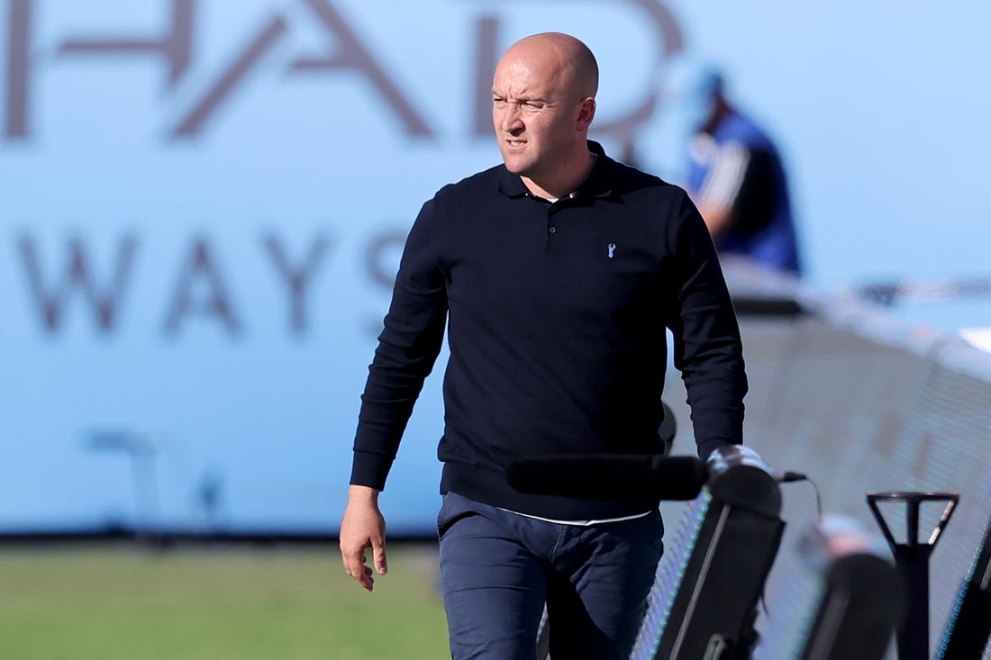 Sep 16, 2023; New York, New York, USA; New York City FC head coach Nick Cushing coaches against the New York Red Bulls during the second half at Yankee Stadium. Mandatory Credit: Brad Penner-USA TODAY Sports