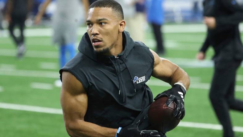 Detroit Lions receiver Amon-Ra St. Brown warms up before action against the Seattle Seahawks at Ford Field, Sunday, Sept. 17, 2023.