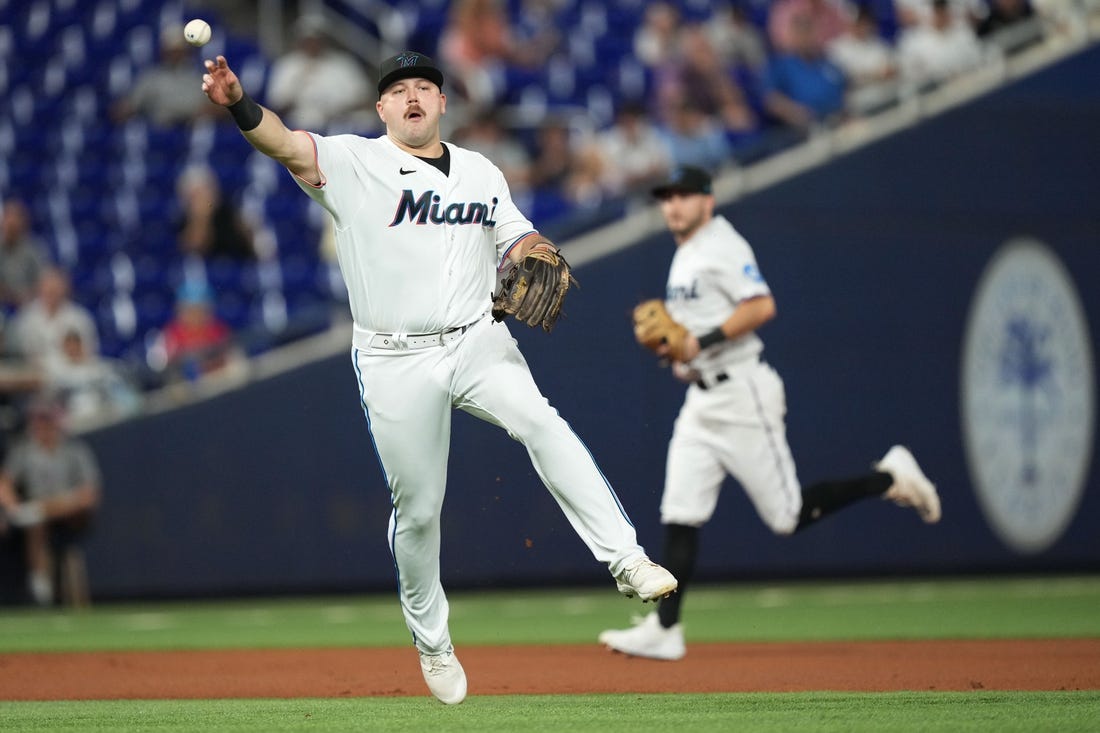 Jake Burger, Marlins walk off Yankees with ninth-inning rally