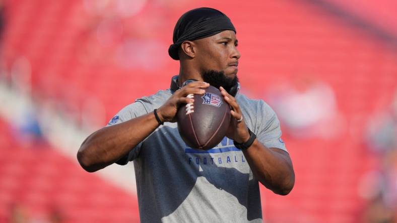 September 21, 2023; Santa Clara, California, USA; New York Giants running back Saquon Barkley (26) before the game against the San Francisco 49ers at Levi's Stadium. Mandatory Credit: Kyle Terada-USA TODAY Sports