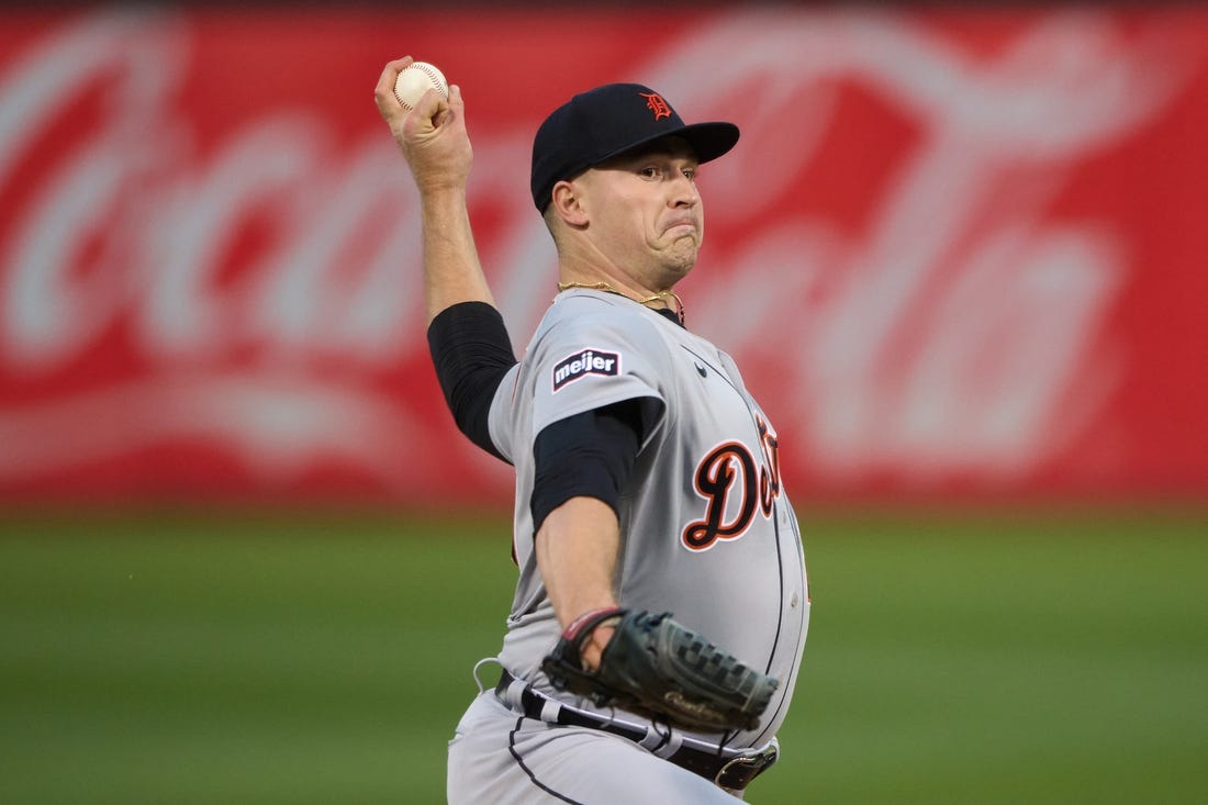 Sep 21, 2023; Oakland, California, USA; Detroit Tigers starting pitcher Tarik Skubal (29) throws a pitch against the Oakland Athletics during the first inning at Oakland-Alameda County Coliseum. Mandatory Credit: Robert Edwards-USA TODAY Sports