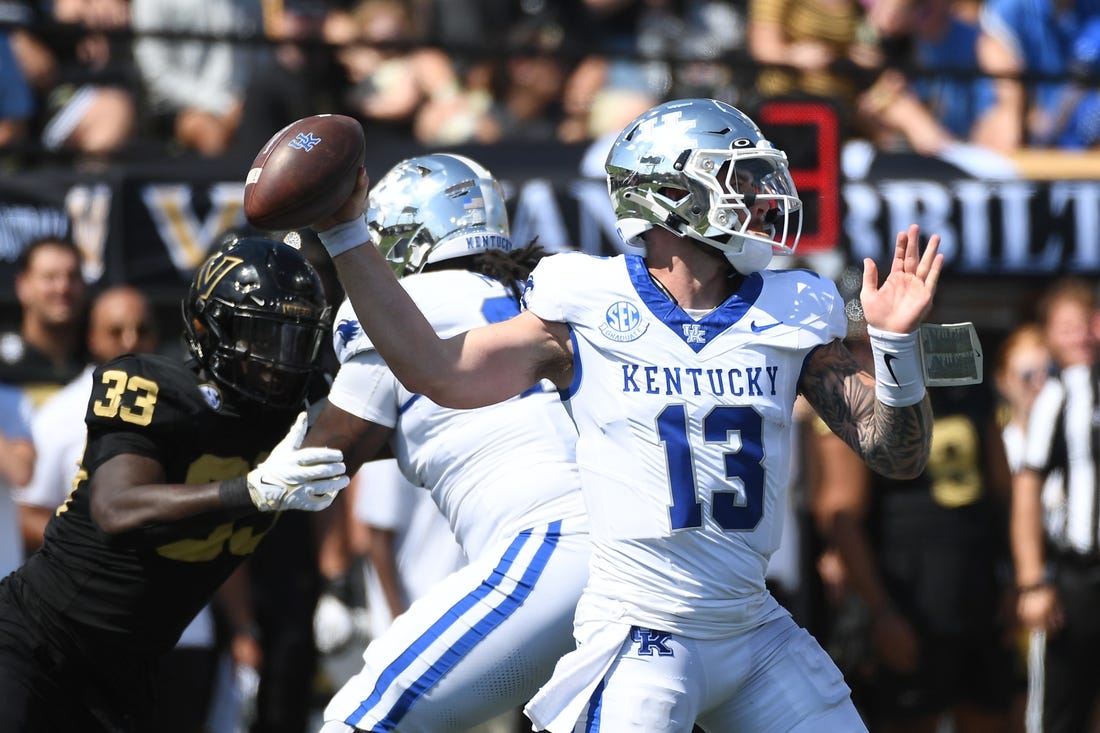 Kentucky Wildcats start SEC football play at Vanderbilt