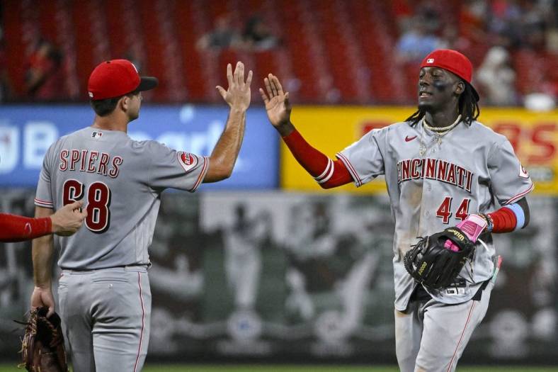 Reds at Cardinals - September 29, 2023: Title Slate