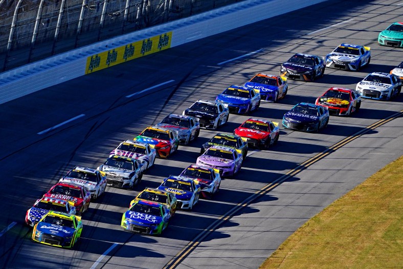 NASCAR Cup Playoffs: YellaWood 500