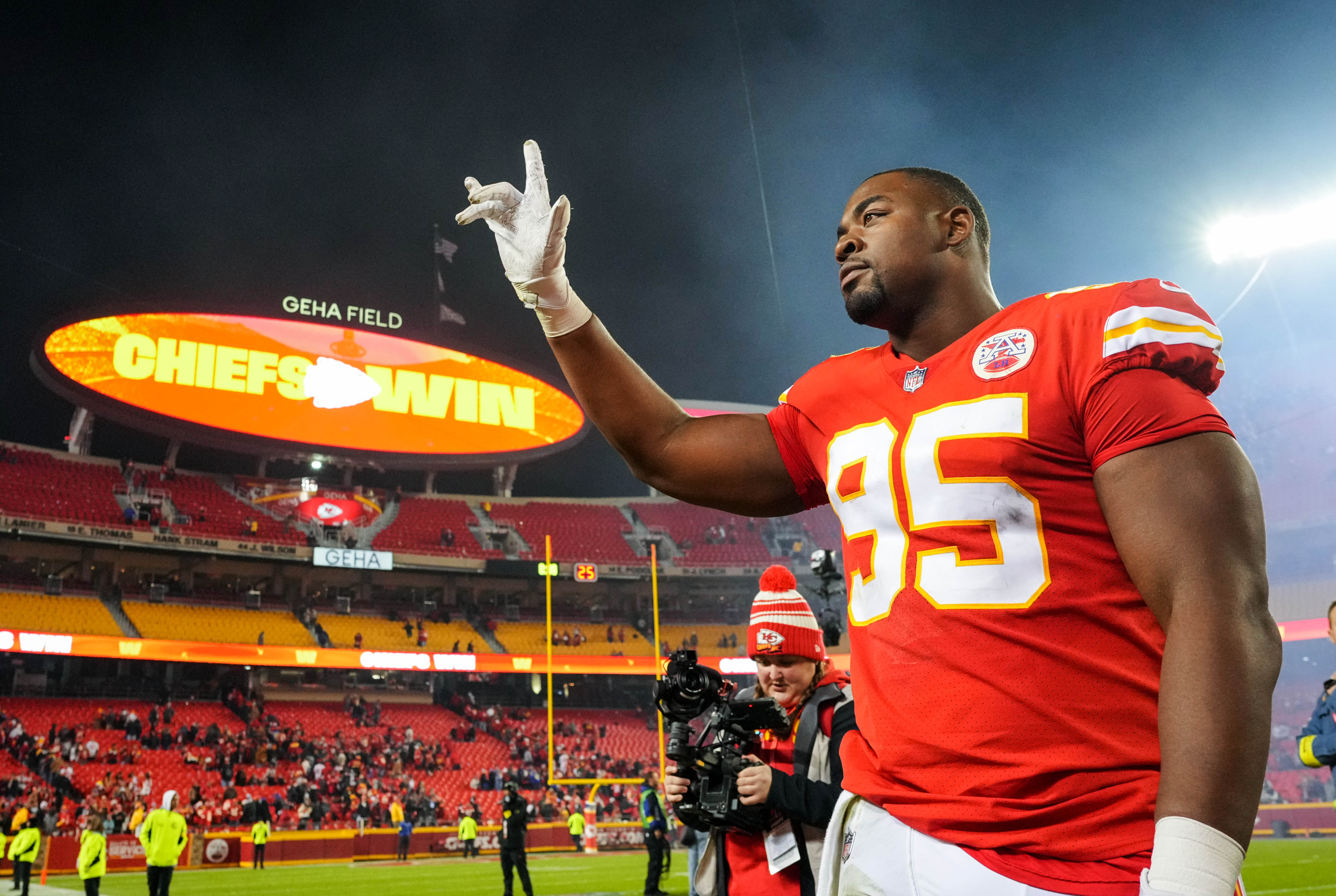 Chiefs DT Chris Jones ready to play vs. Lions, if