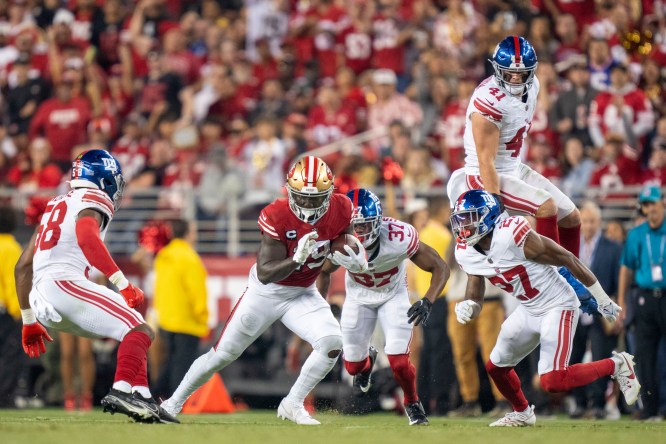 NFL: New York Giants at San Francisco 49ers