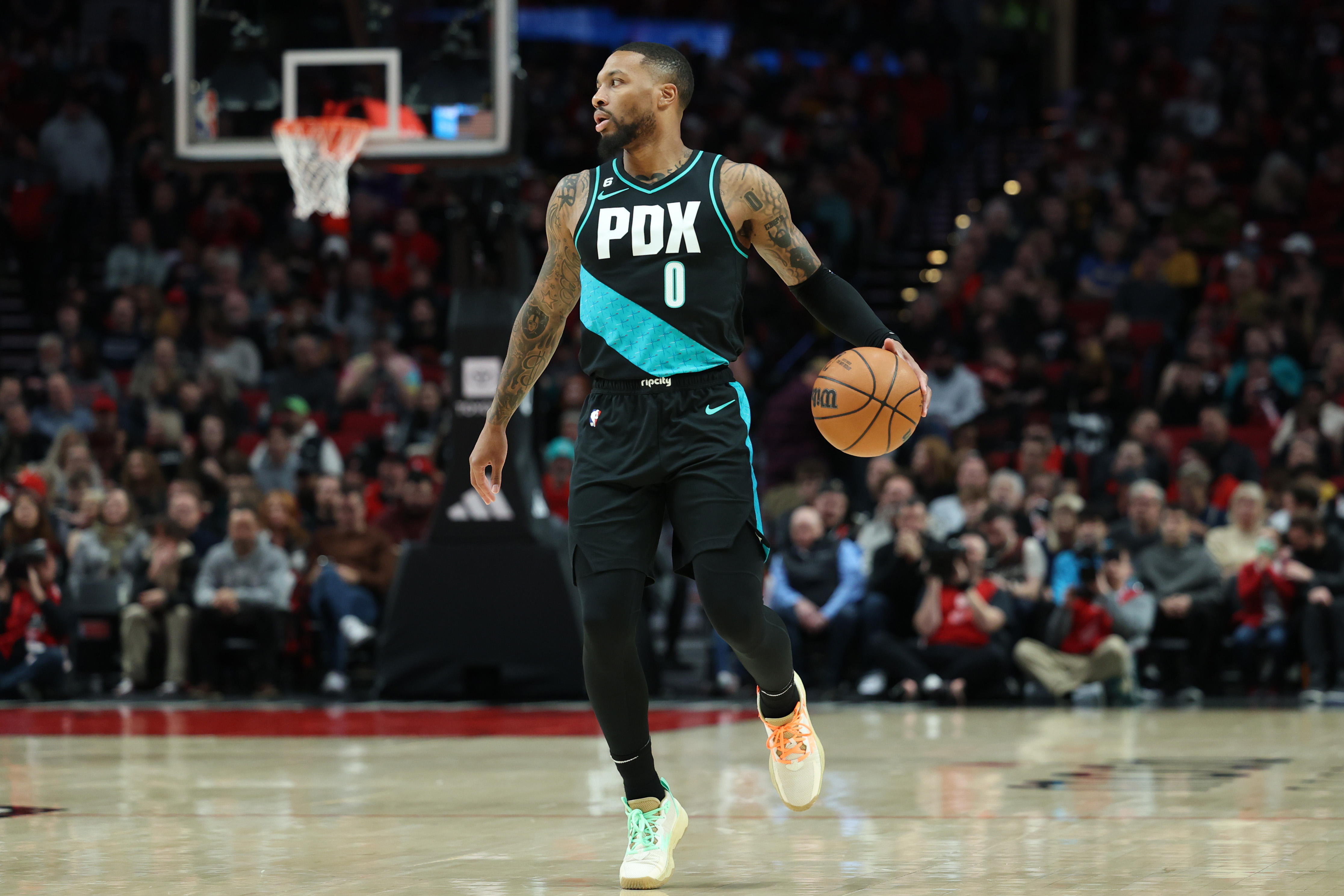 Portland Trail Blazers Trade Damian Lillard To Milwaukee Bucks In ...