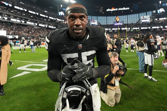 Las Vegas Raiders place All-Pro defensive end Chandler Jones on