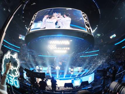 Nov 5, 2022; San Francisco, California, USA; DRX players hold up the Summoner's Cup Worlds 2022 trophy after the win against T1 in the League of Legends World Championships at Chase Center. Mandatory Credit: Kelley L Cox-USA TODAY Sports