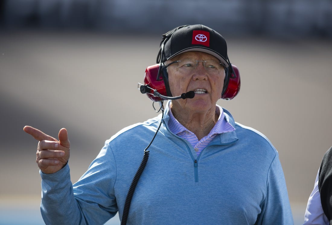 Nov 4, 2022; Avondale, Arizona, USA; NASCAR Cup Series team owner Joe Gibbs during qualifying for the NASCAR championship race at Phoenix Raceway. Mandatory Credit: Mark J. Rebilas-USA TODAY Sports