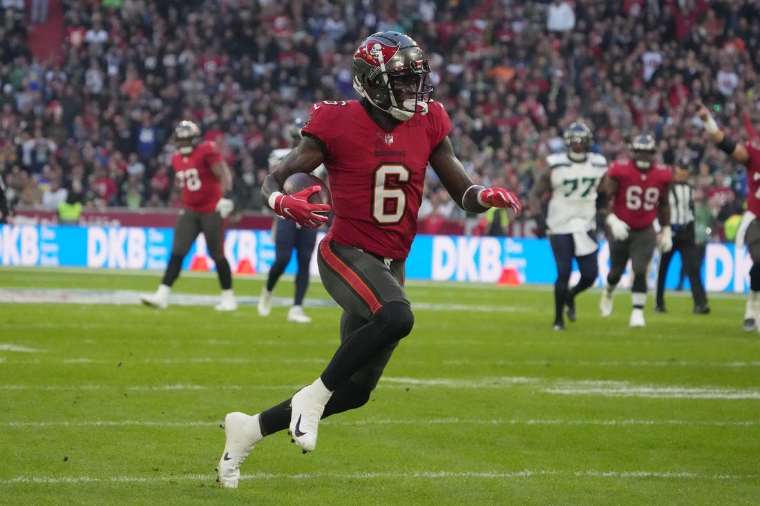 (File Photo) Tampa Bay Buccaneers wide receiver Julio Jones (6) scores a touchdown in the second quarter against the Seattle Seahawks during an NFL International Series game at Allianz Arena. Mandatory Credit: Kirby Lee-USA TODAY Sports