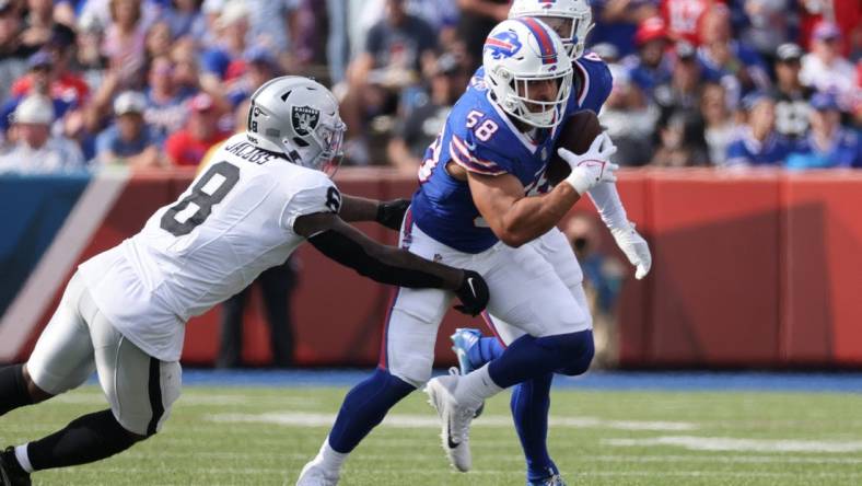 Bills linebacker Matt Milano intercepts a pass against the Raiders.