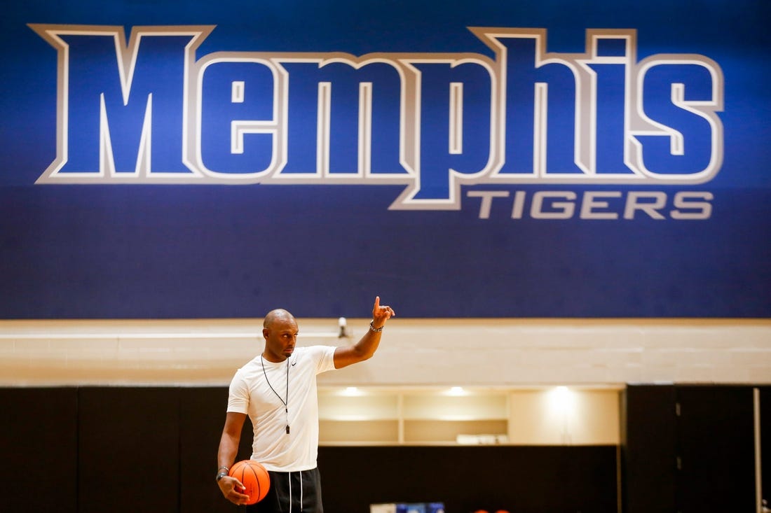 Memphis basketball head coach Penny Hardaway gives instructions to his players during practice at the University of Memphis on Wednesday, September 27, 2023.