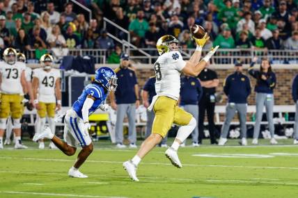 Sep 30, 2023; Durham, North Carolina, USA; Notre Dame Fighting Irish tight end Mitchell Evans (88) catches the football during the first half of the game against Duke Blue Devils at Wallace Wade Stadium. Mandatory Credit: Jaylynn Nash-USA TODAY Sports