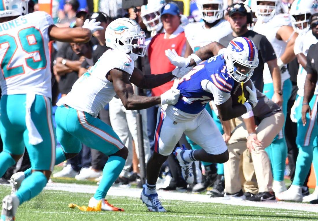 Josh Allen, Stefon Diggs help Bills blow past Dolphins