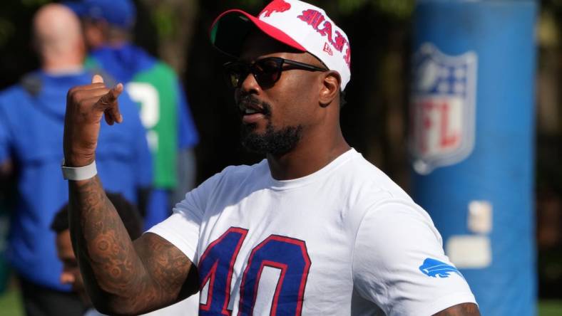 Oct 6, 2023; Watford, United Kingdom; Buffalo Bills linebacker Von Miller during practice at The Grove Hotel. Mandatory Credit: Kirby Lee-USA TODAY Sports