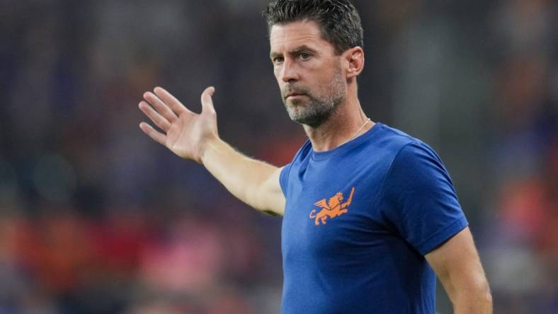 Oct 4, 2023; Cincinnati, Ohio, USA;  FC Cincinnati head coach Pat Noonan works the sideline against the New York Red Bulls at TQL Stadium. Mandatory Credit: Aaron Doster-USA TODAY Sports