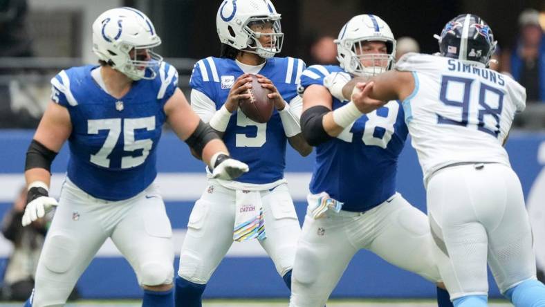 Indianapolis Colts quarterback Anthony Richardson (5) draws back to pass Sunday, Oct. 8, 2023, during a game against the Tennessee Titans at Lucas Oil Stadium in Indianapolis.