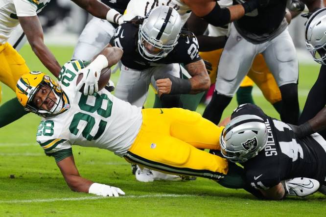 Green Bay Packers vs Las Vegas Raiders - October 10, 2023