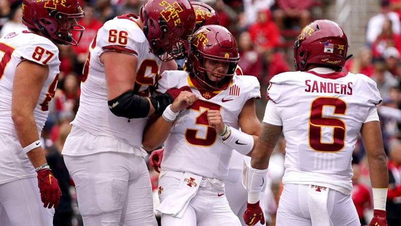 Iowa State Cyclones quarterback Rocco Becht (3) celebrates a touchdown score in the second quarter during a college football game between the Iowa State Cyclones and the Cincinnati Bearcats Saturday, Oct. 14, 2023, at Nippert Stadium win Cincinnati.