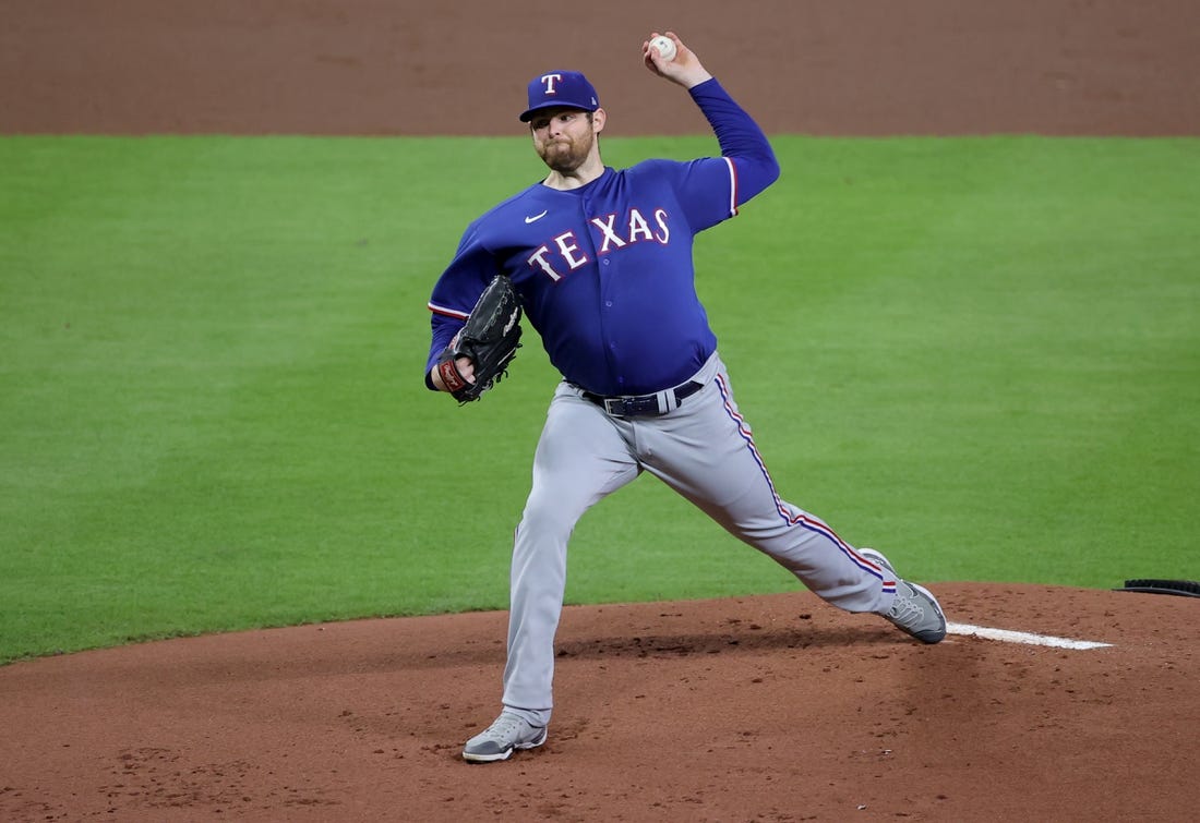 Leody Taveras provides bright spot for Rangers with first career