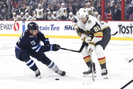 NHL roundup: Vegas Golden Knights open 5-0-0 after grounding Winnipeg Jets
