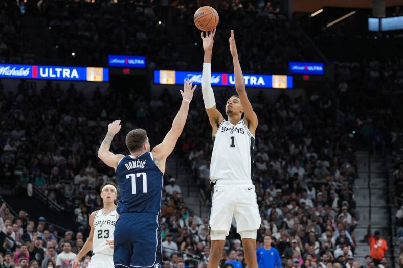 NBA roundup: Atlanta Hawks' Trae Young puts up 45 vs San Antonio Spurs