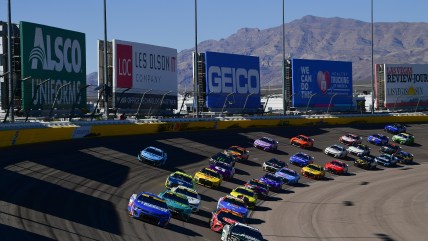 Winners and losers from NASCAR’s Las Vegas playoff race, including Kyle Larson and Chris Buescher