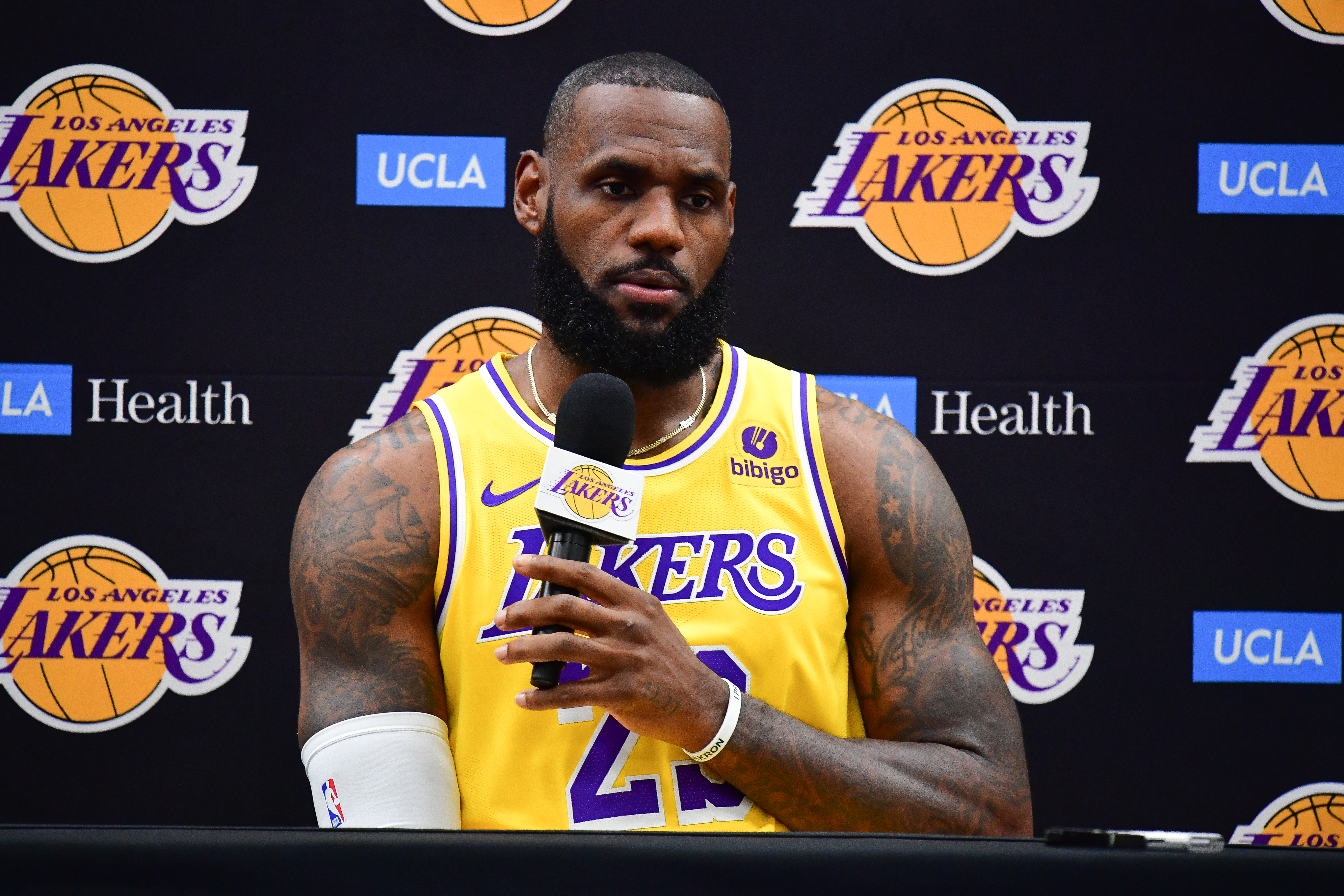 Gabe Vincent Shares Details About LeBron James Minicamp For Lakers Players, Fadeaway World