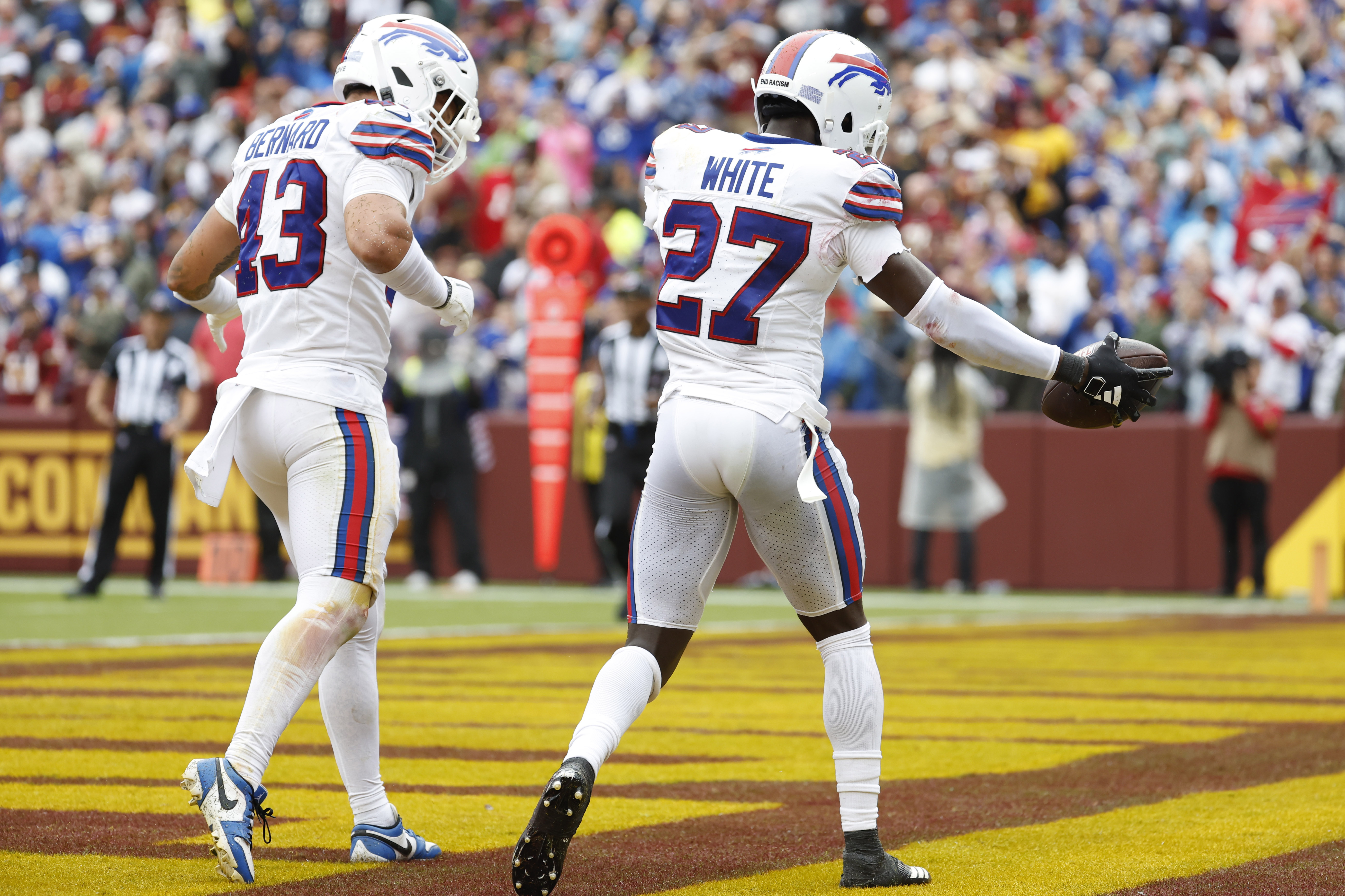 Bills' Tre'Davious White suffers torn ACL, star cornerback to miss  remainder of 2021 season 