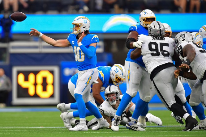 Raiders vs Chargers Week 4 Preview w/Scott Gulbransen - The Bet